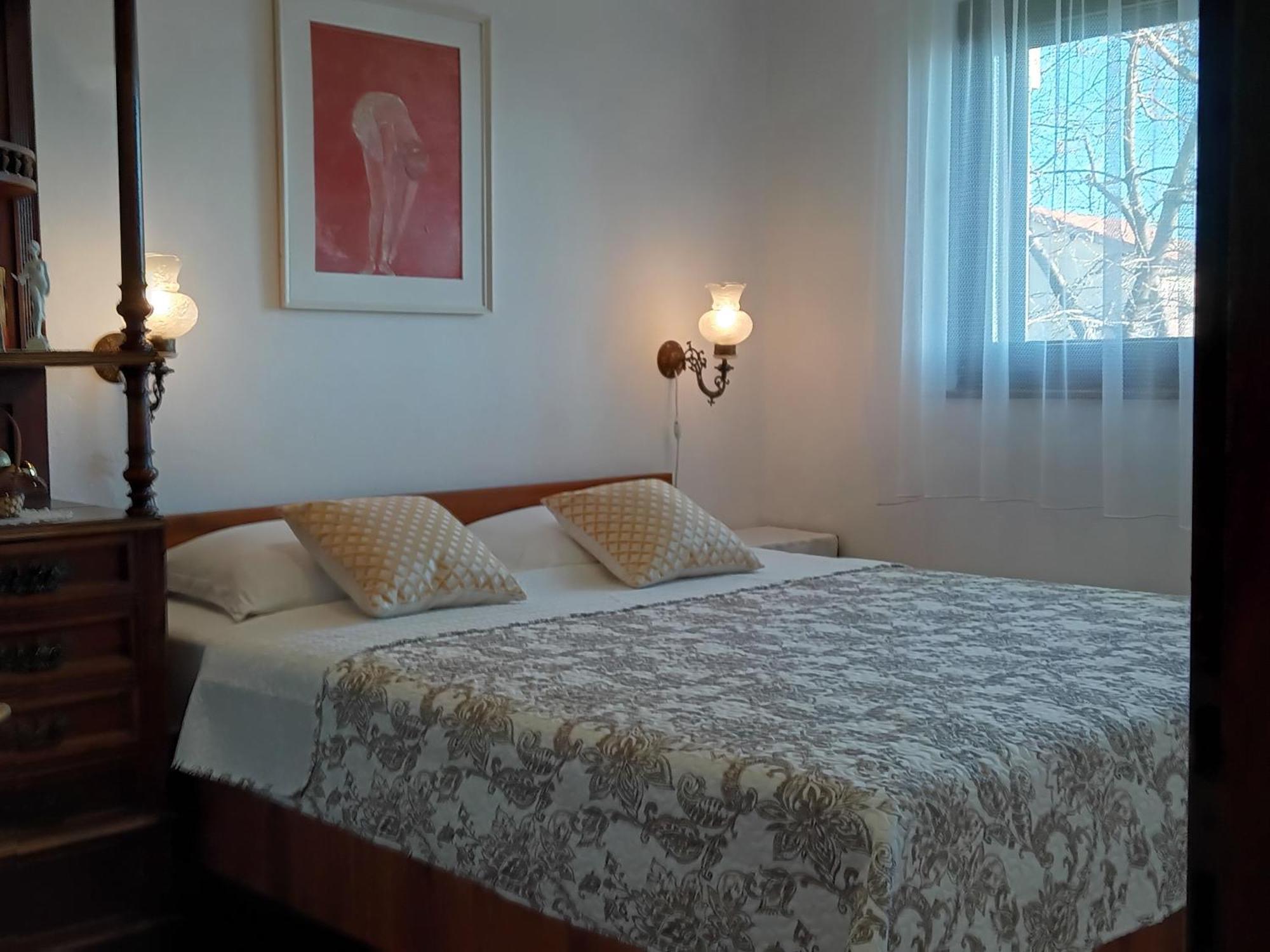 Apartman Lori Ловран Екстериор снимка